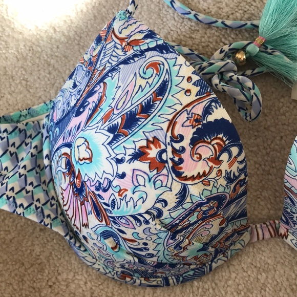 Victoria’s Secret Bikini Top - Picture 6 of 6